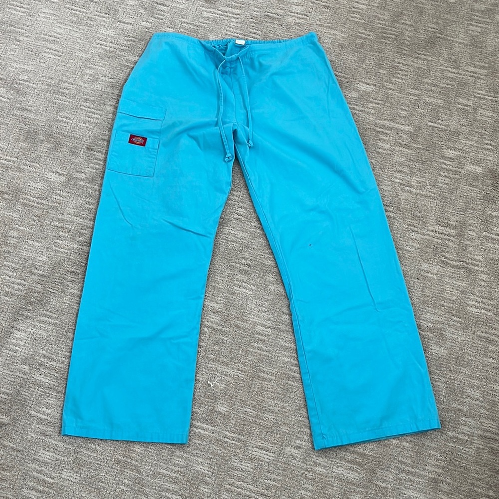 UNISEX DICKIES NURSE SCRUBS